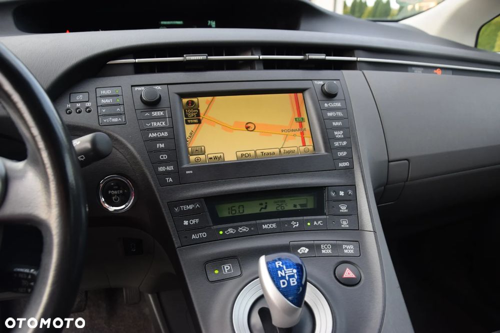 Toyota Prius (Hybrid) Comfort - 20