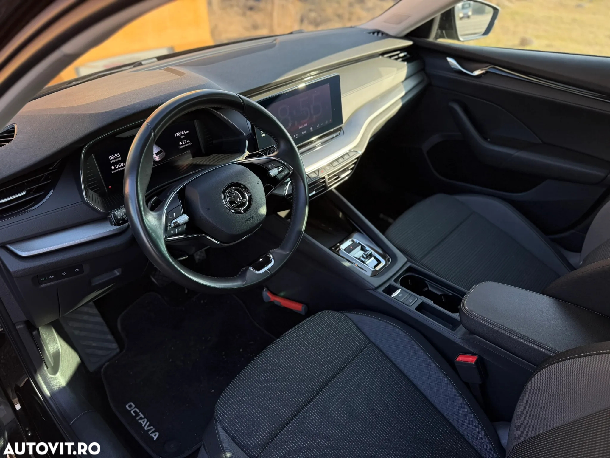 Skoda Octavia Combi 1.0 TSI DSG Mild Hybrid Ambition - 11