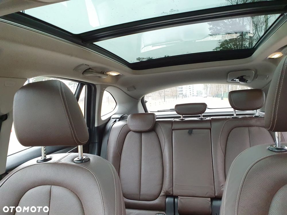 BMW X1 sDrive18d - 8