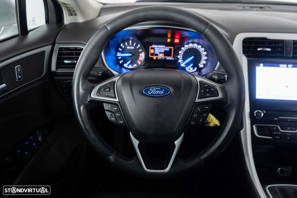 Ford Mondeo SW 1.5 TDCi Titanium ECOnetic - 24