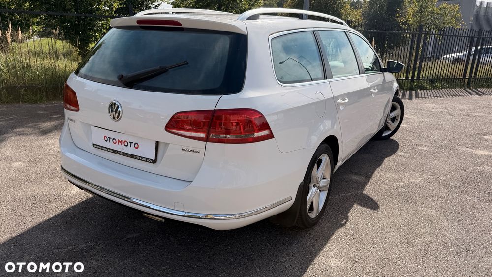 Volkswagen Passat - 2