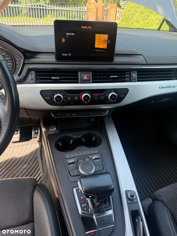 Audi A4 Avant 2.0 TDI Quattro S tronic - 16
