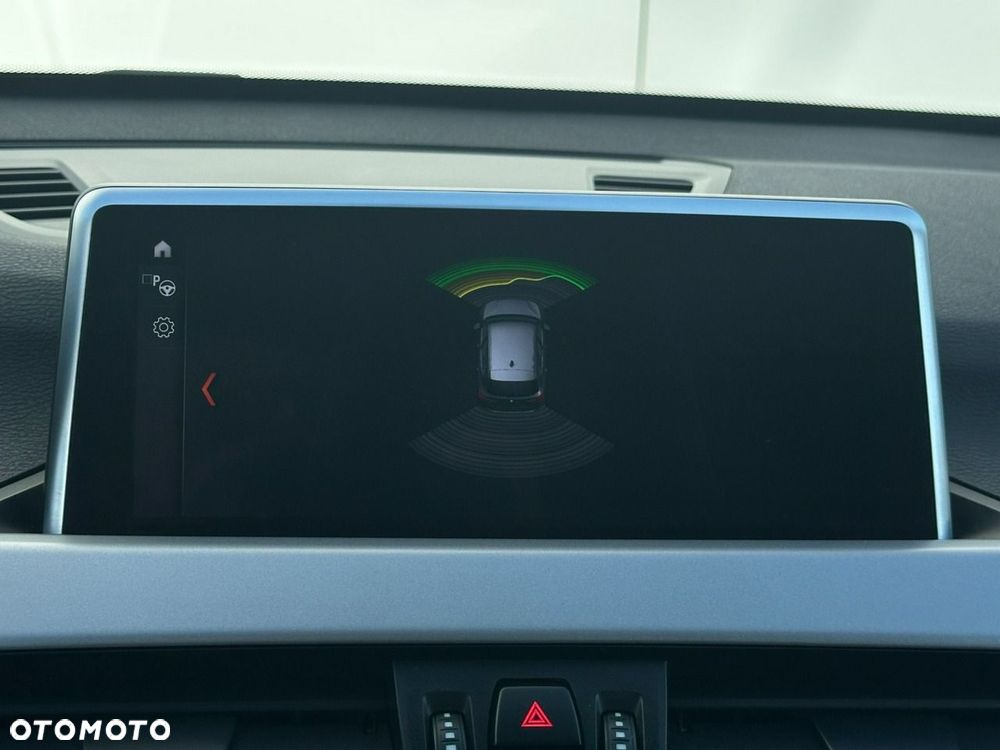 BMW X1 xDrive25e Advantage - 27