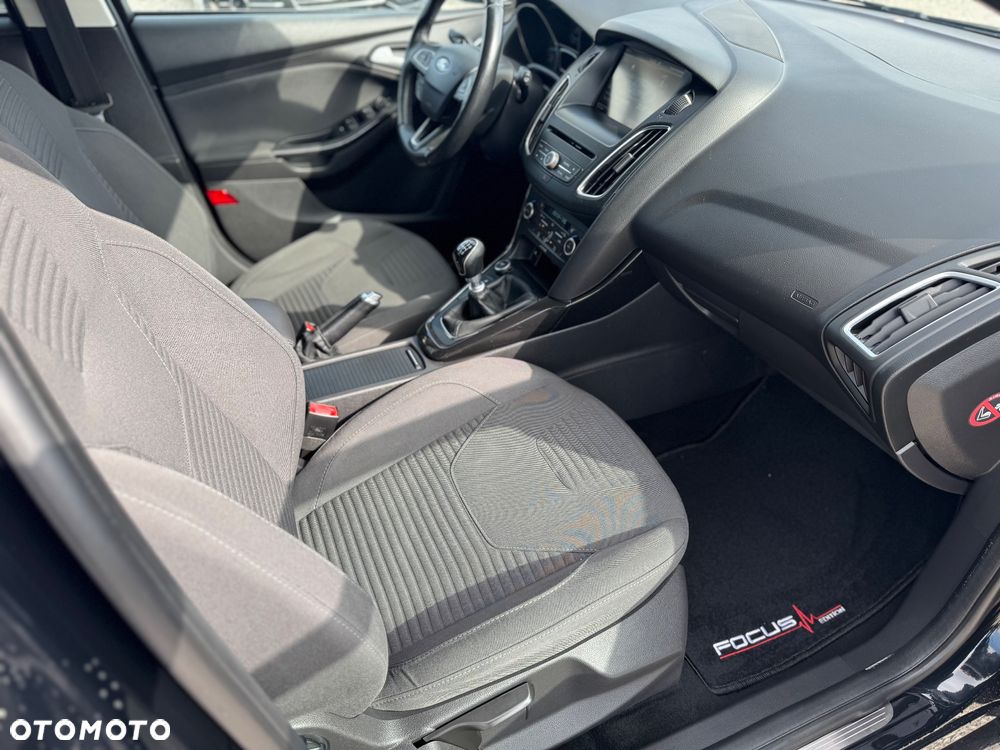 Ford Focus 1.0 EcoBoost ST-Line Black ASS - 22