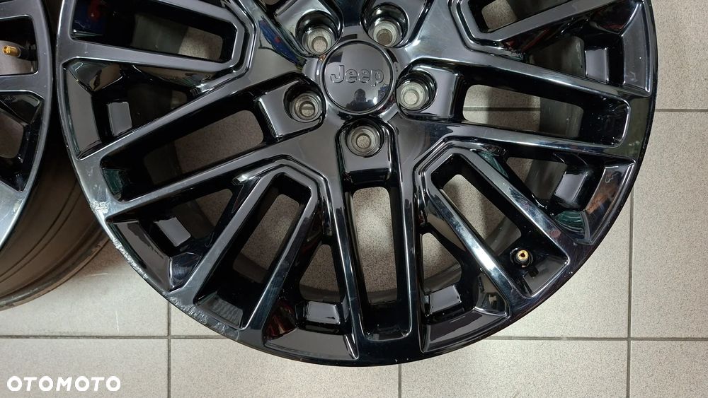 Felgi Aluminiowe 19 Jeep Compass II Renegade 5x110 ET 40 - 6