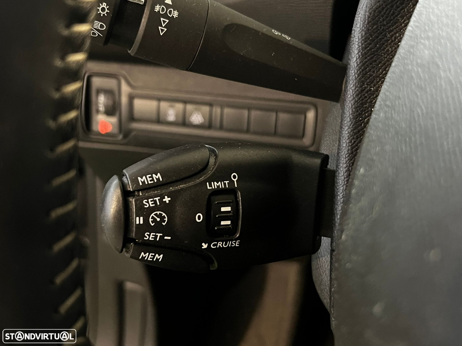 Peugeot 308 1.2 PureTech Style - 22