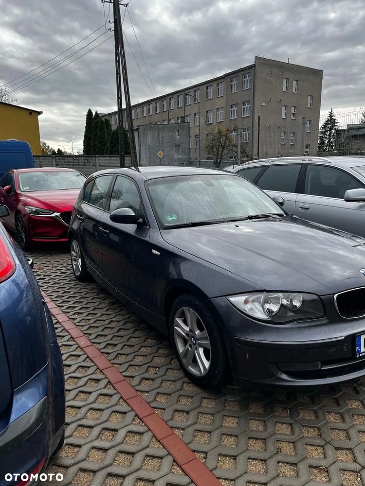 BMW Seria 1 118d - 19