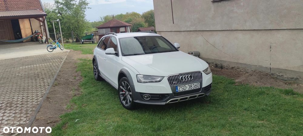 Audi A4 Allroad 3.0 TDI DPF S tronic - 1