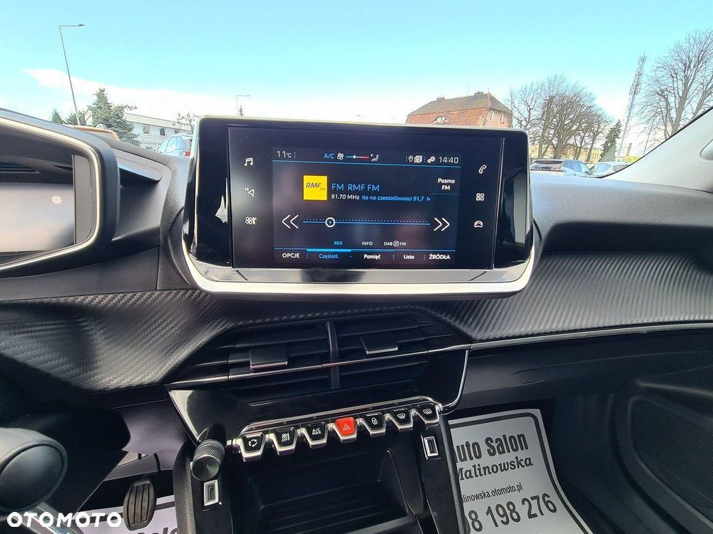 Peugeot 2008 PureTech 100 Style S&S BVM6 - 14
