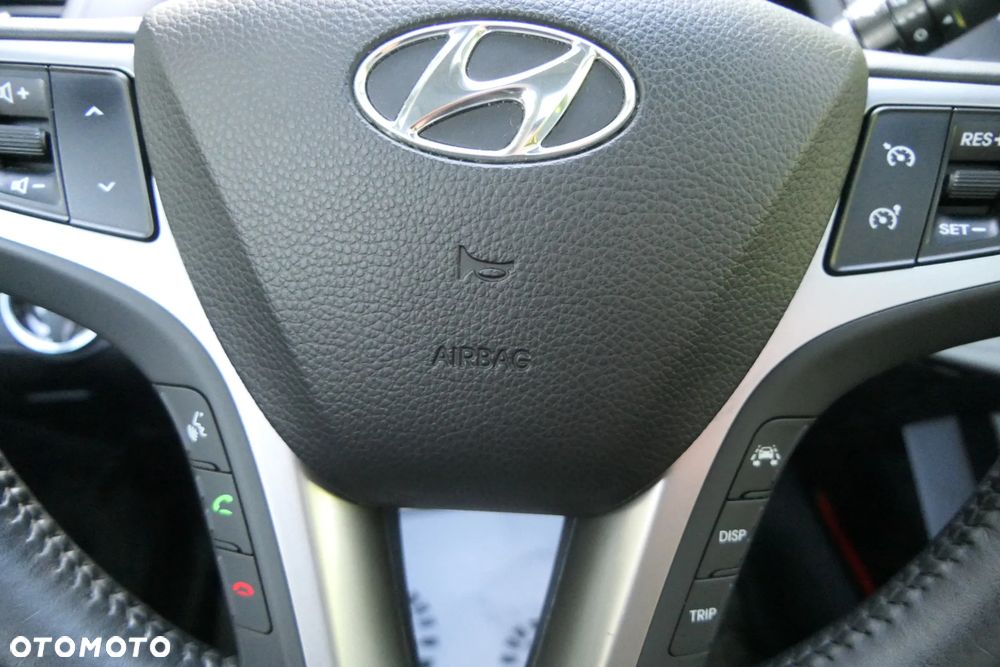 Hyundai i40 2.0 Premium - 25