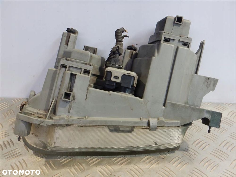 Reflektor lampa przód prawa Alfa Romeo 145 HELLA 1994-2000 - 7