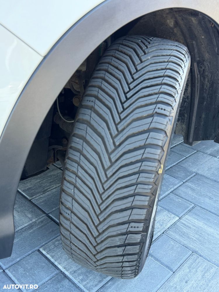 Nissan Qashqai 1.7 dCi Xtronic ALL-MODE 4x4i N-CONNECTA - 25