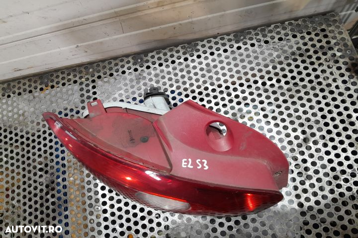 Lampa / Tripla stop stanga pe aripa Seat Ibiza 4 6J [2008 - 2012] Hat - 2