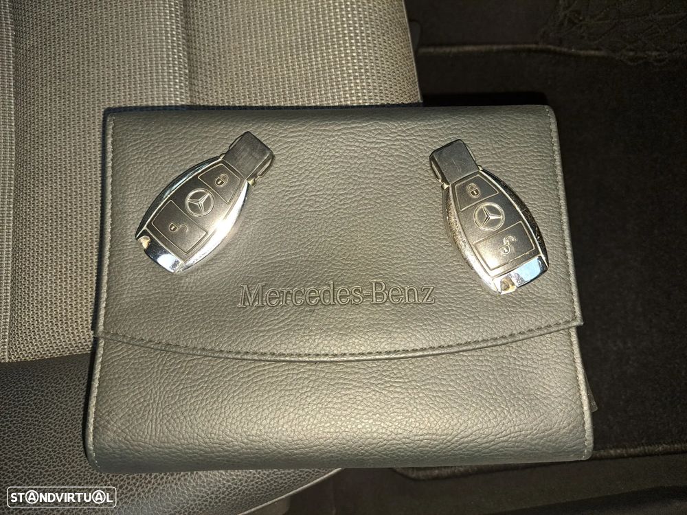 Mercedes-Benz C 220 Station CDI DPF (BlueEFFICIENCY) Avantgarde - 31