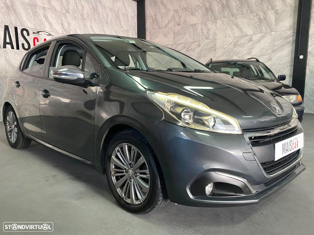 Peugeot 208 1.2 PureTech Style - 2