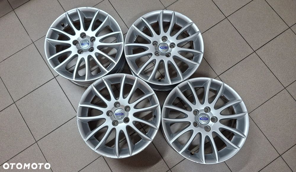 Felgi Aluminiowe 17 Volvo S40 V50 C30 5x108 ET 52.5 - 1