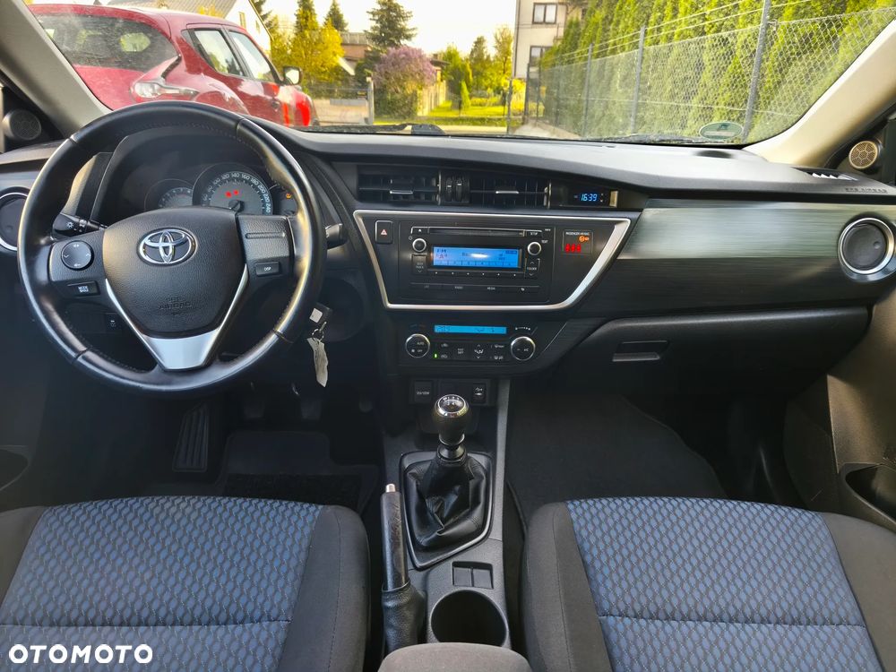 Toyota Auris 1.33 Dual-VVT-i Edition - 21