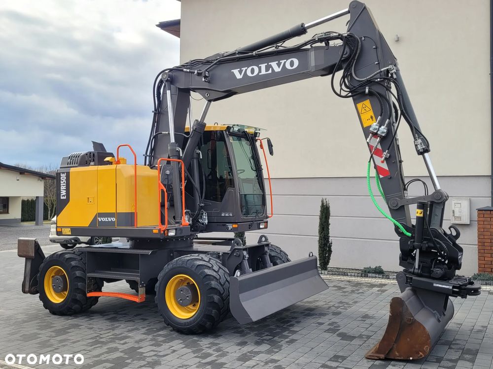 Volvo EWR150E / ROTOTILT ze szczypcami / 2018rok / - 25
