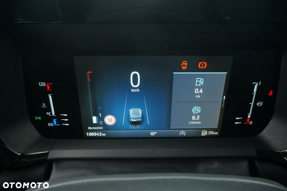 Ford Transit Courier - 16