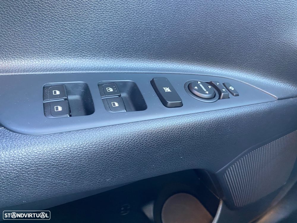 Kia Stonic 1.0 T-GDI Drive - 29