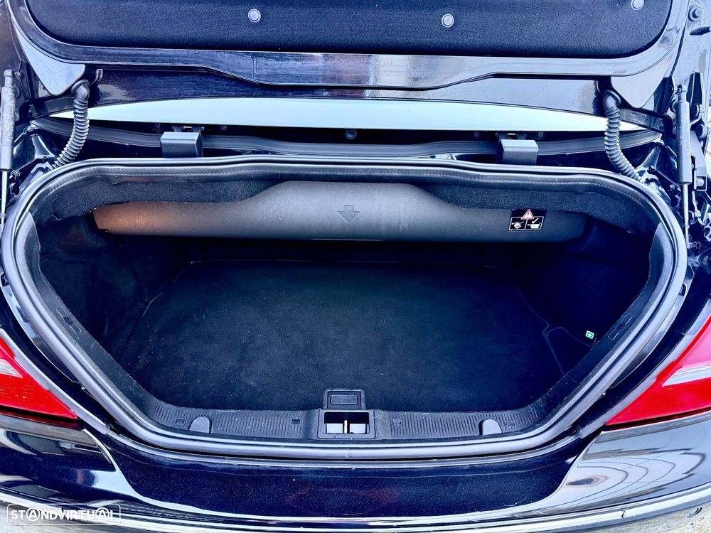 Mercedes-Benz CLK 200 Kompressor Cabrio Avantgarde Aut. - 32