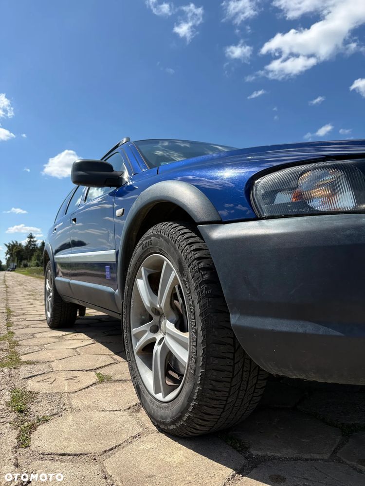 Volvo V70 Cross Country 2.4 AWD - 4