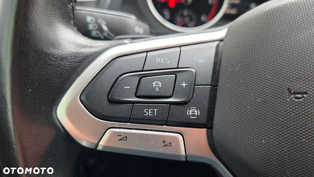 Volkswagen Tiguan 2.0 TDI SCR Life DSG - 19
