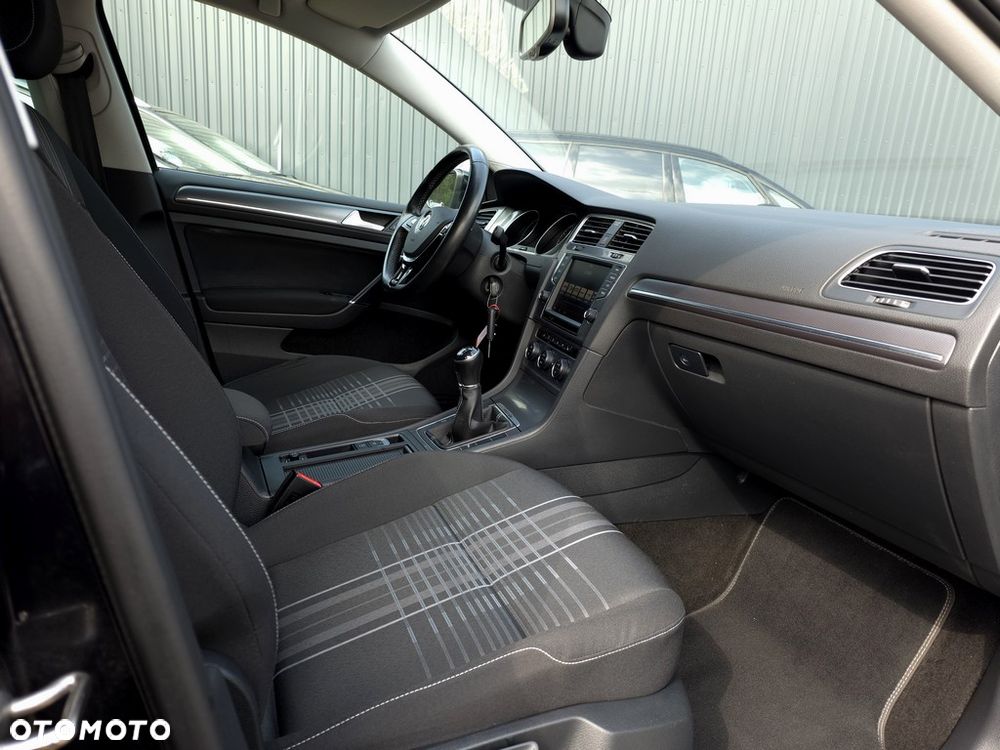 Volkswagen Golf 2.0 TDI BMT 4Mot Highline - 11