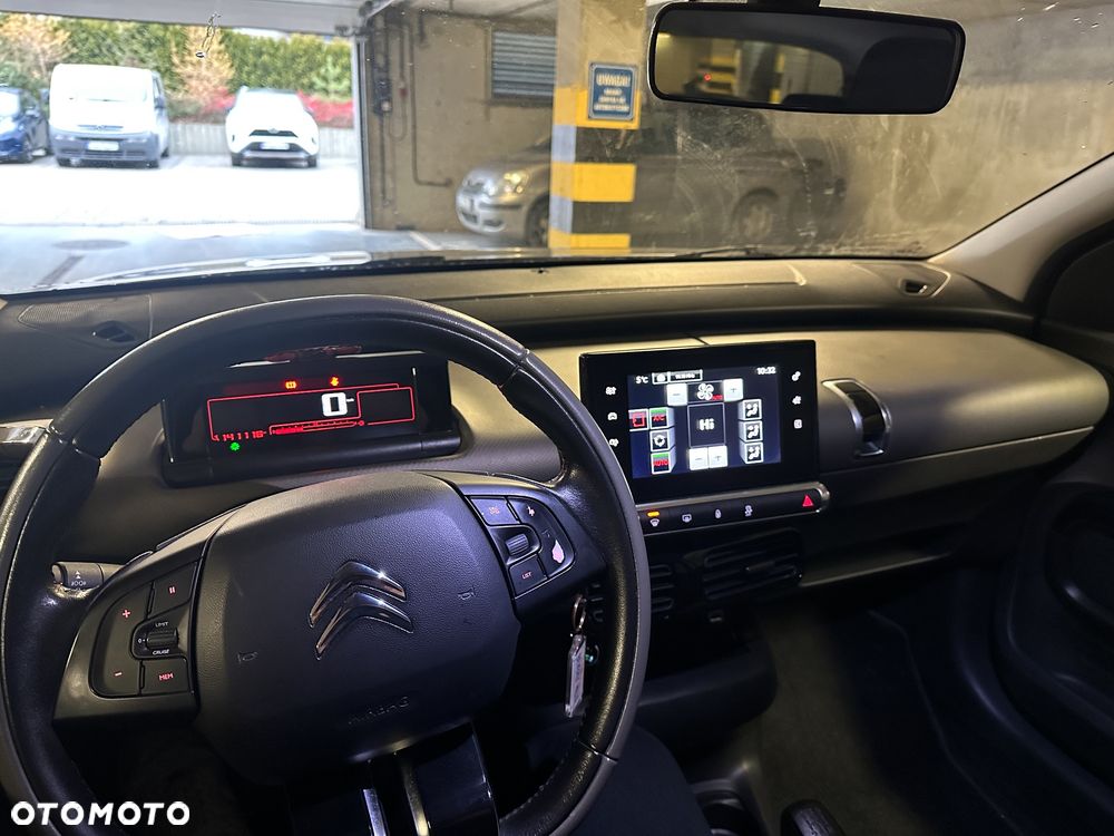 Citroën C4 Cactus 1.2 PureTech Shine S&S - 6