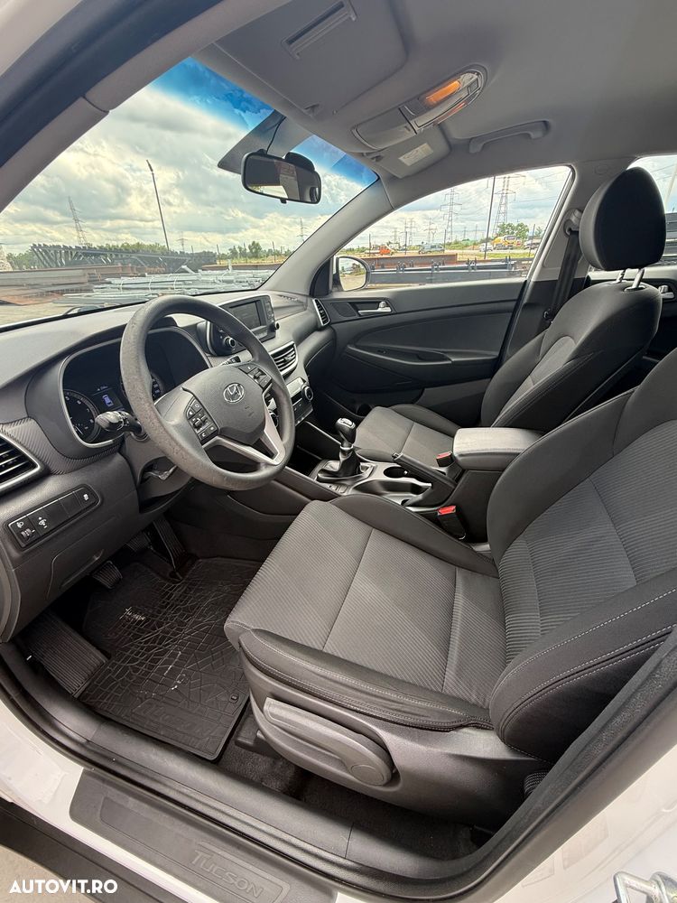 Hyundai Tucson 1.6 GDI 2WD 6MT ISG Comfort - 12