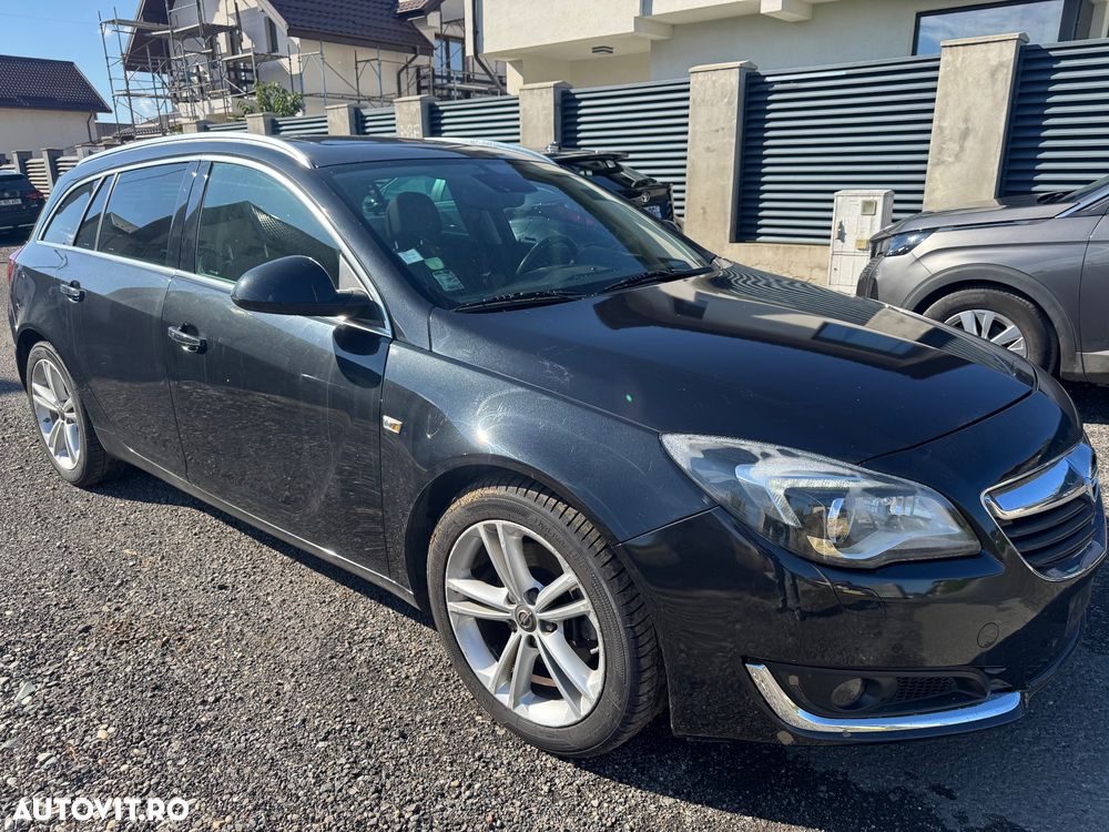 Opel Insignia - 1