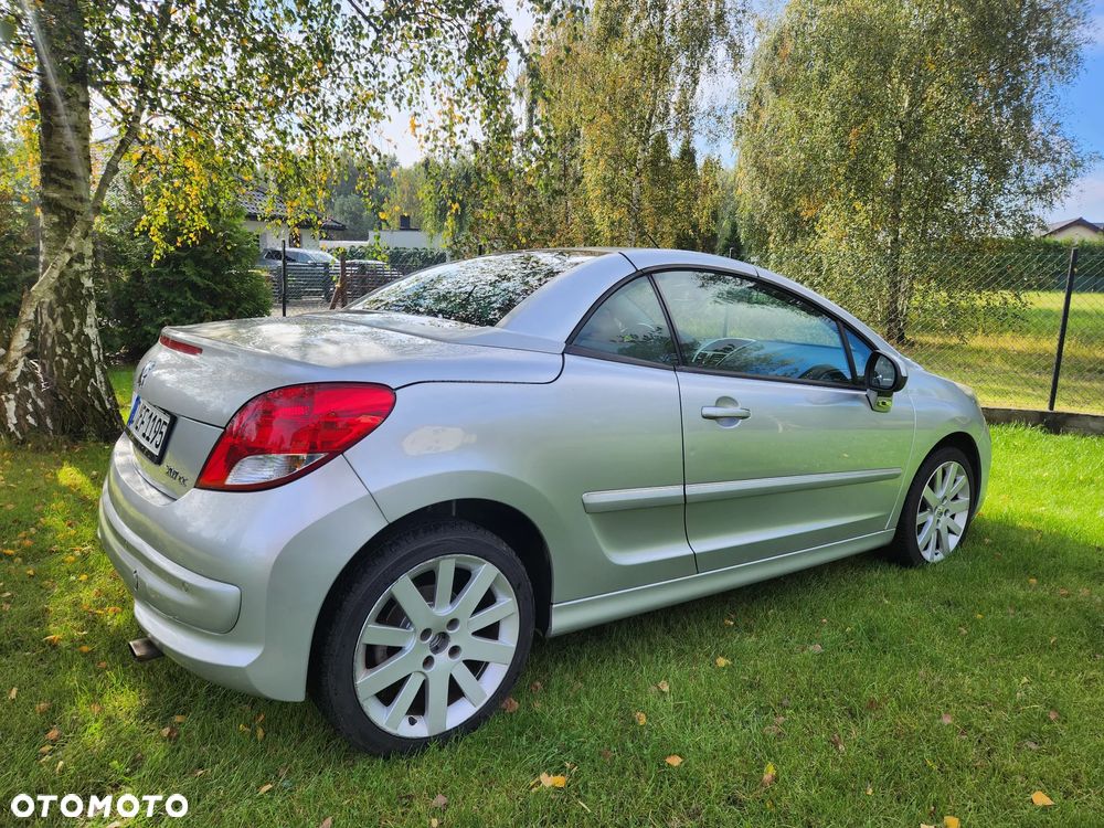 Peugeot 207 120 Automatik Sport - 30