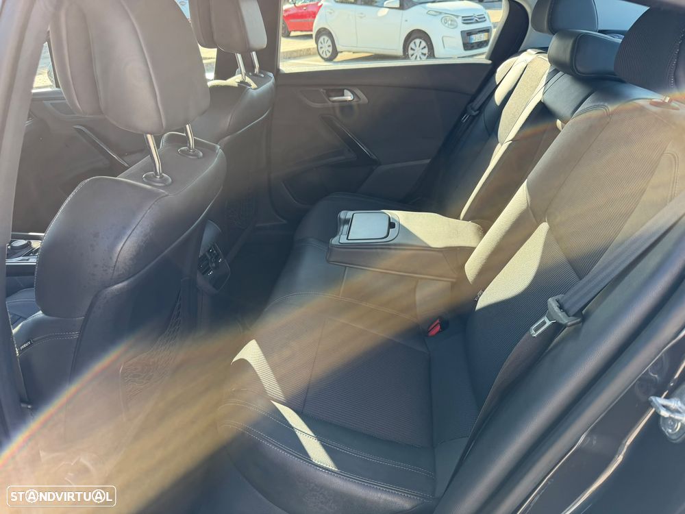 Peugeot 508 2.0 HDi Hybrid4 2-Tronic J18 - 24