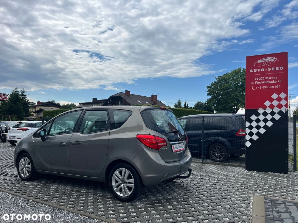Opel Meriva 1.4 Cosmo - 28