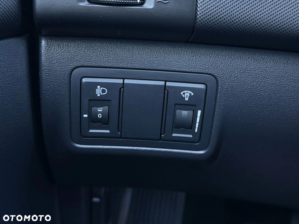 Hyundai i30 1.6 Comfort EU5 - 15