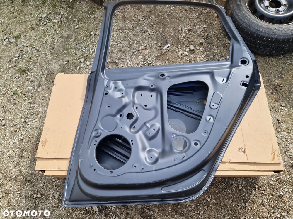 Audi A4 B9 LIFT kombi 2019- drzwi prawy tył tylne 8W9833052G - 11