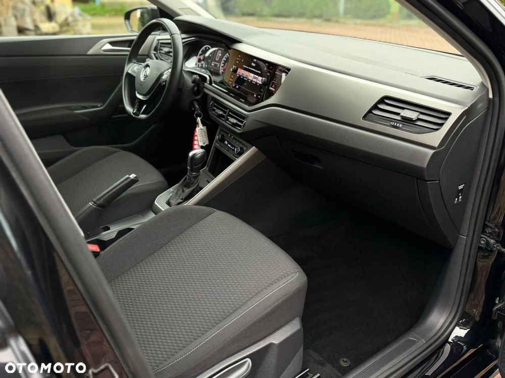 Volkswagen Polo - 12