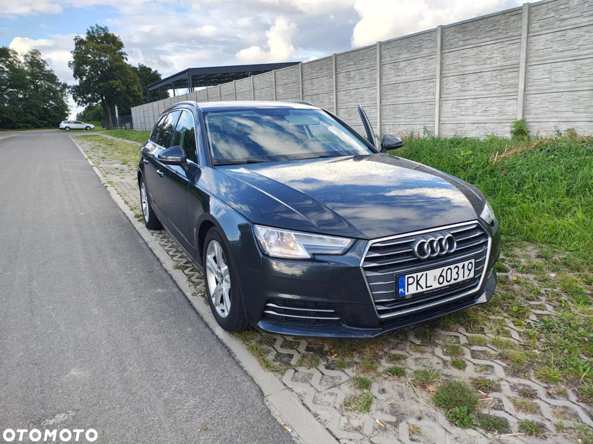 Audi A4 Avant 2.0 TDI DPF Ambiente - 13