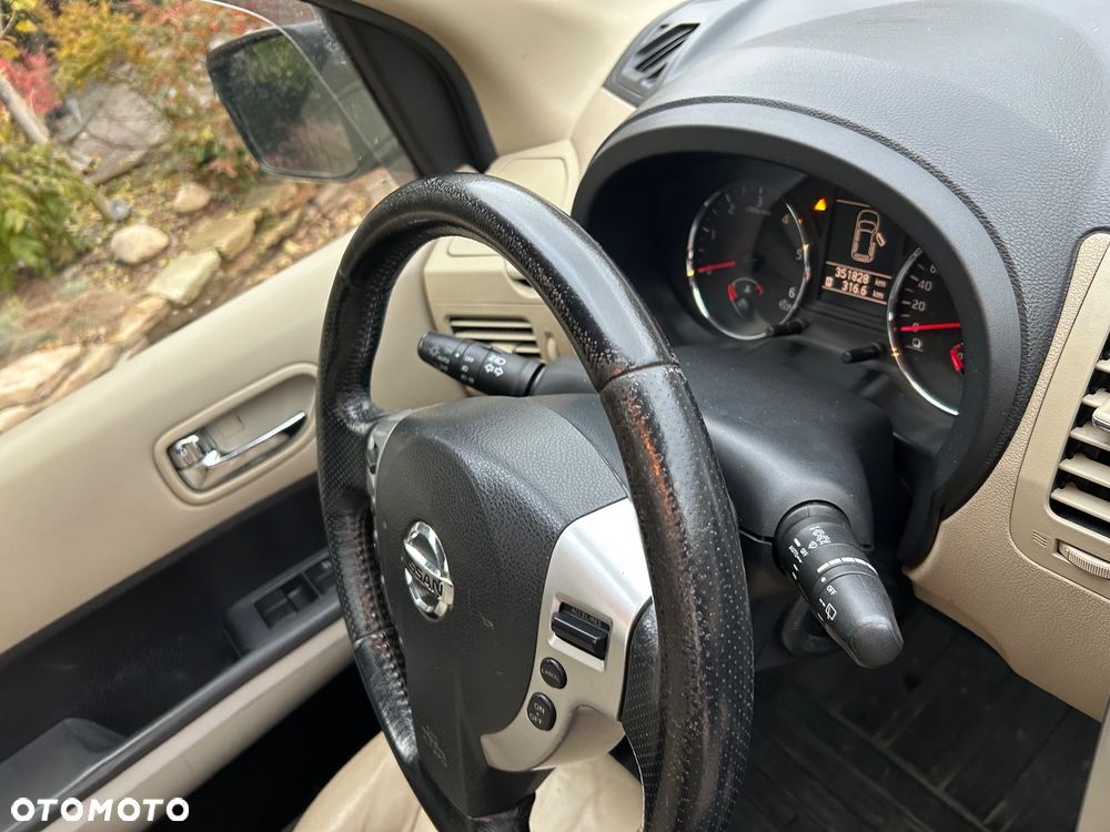 Nissan X-Trail 2.0 dCi 4x4 DPF LE - 31