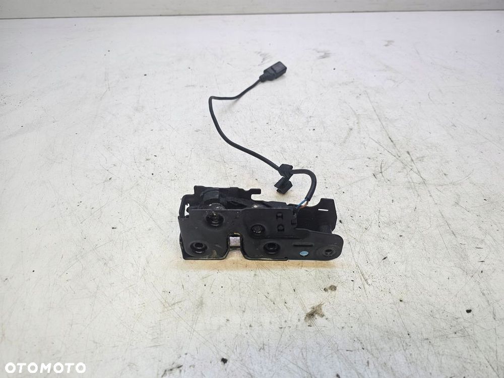 ZAMEK MASKI RYGIEL AUDI A4 B8 A5 Q5 8K0823509D - 3