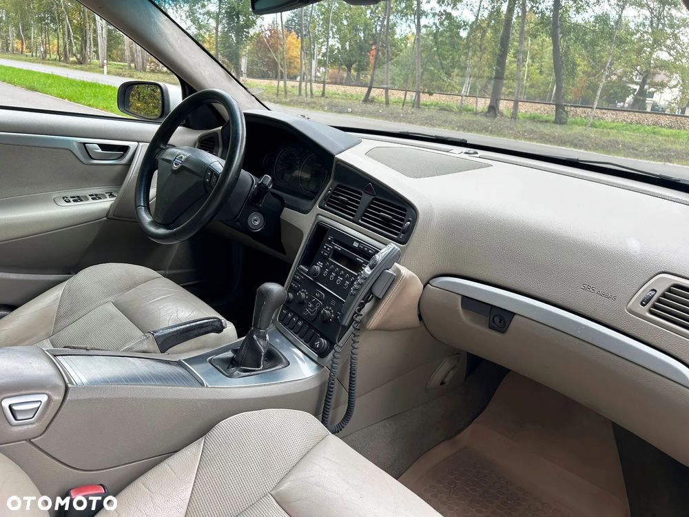 Volvo S60 2.4D5 Momentum - 7