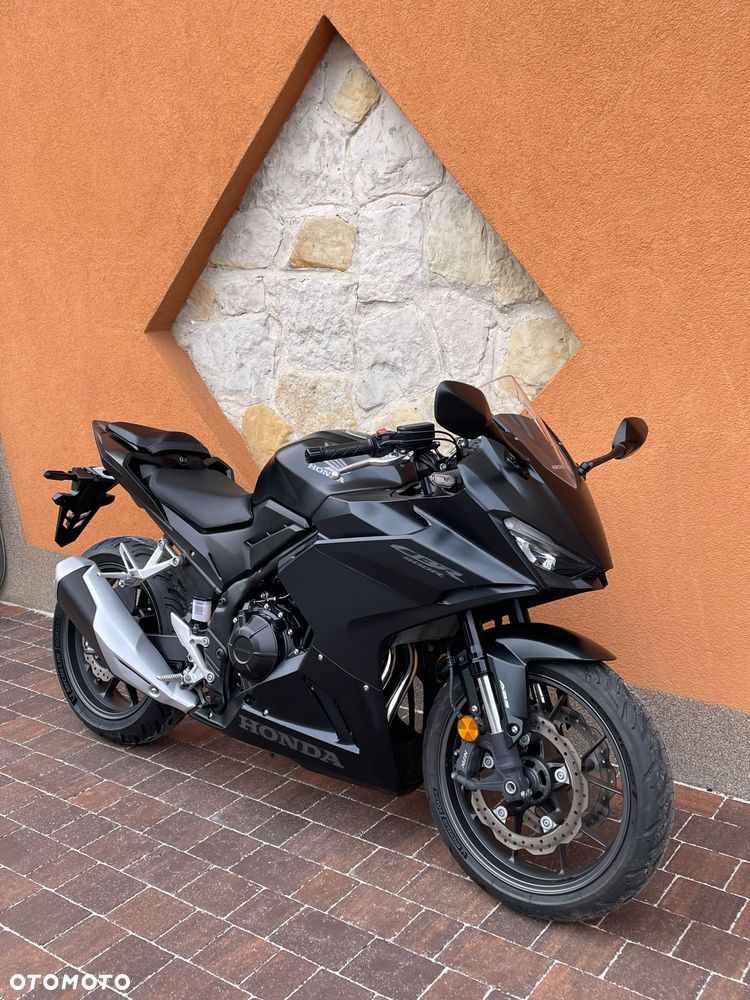 Honda CBR - 1