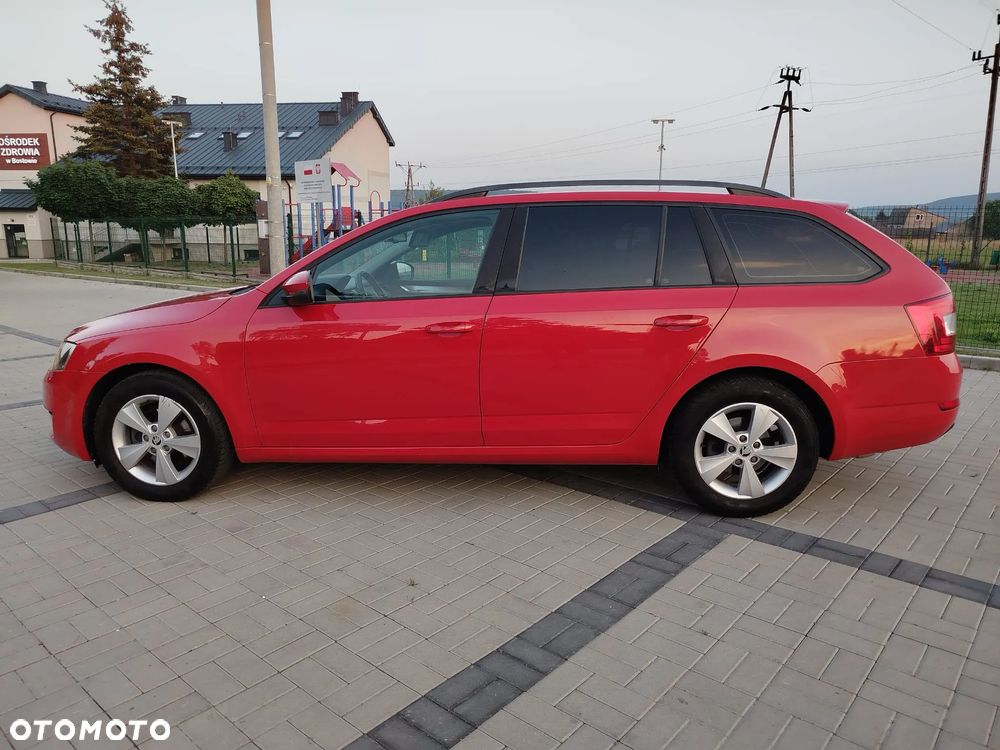 Skoda Octavia 1.6 TDI DPF 4x4 Ambition - 8