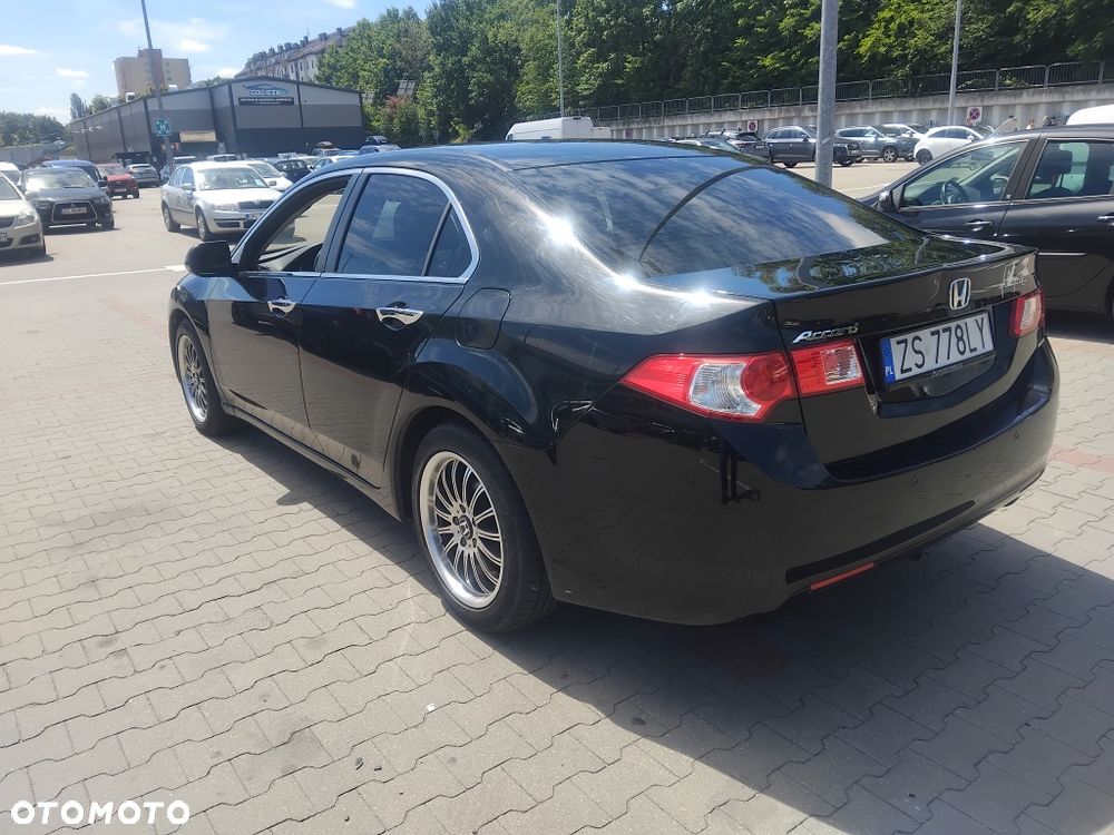 Honda Accord - 7