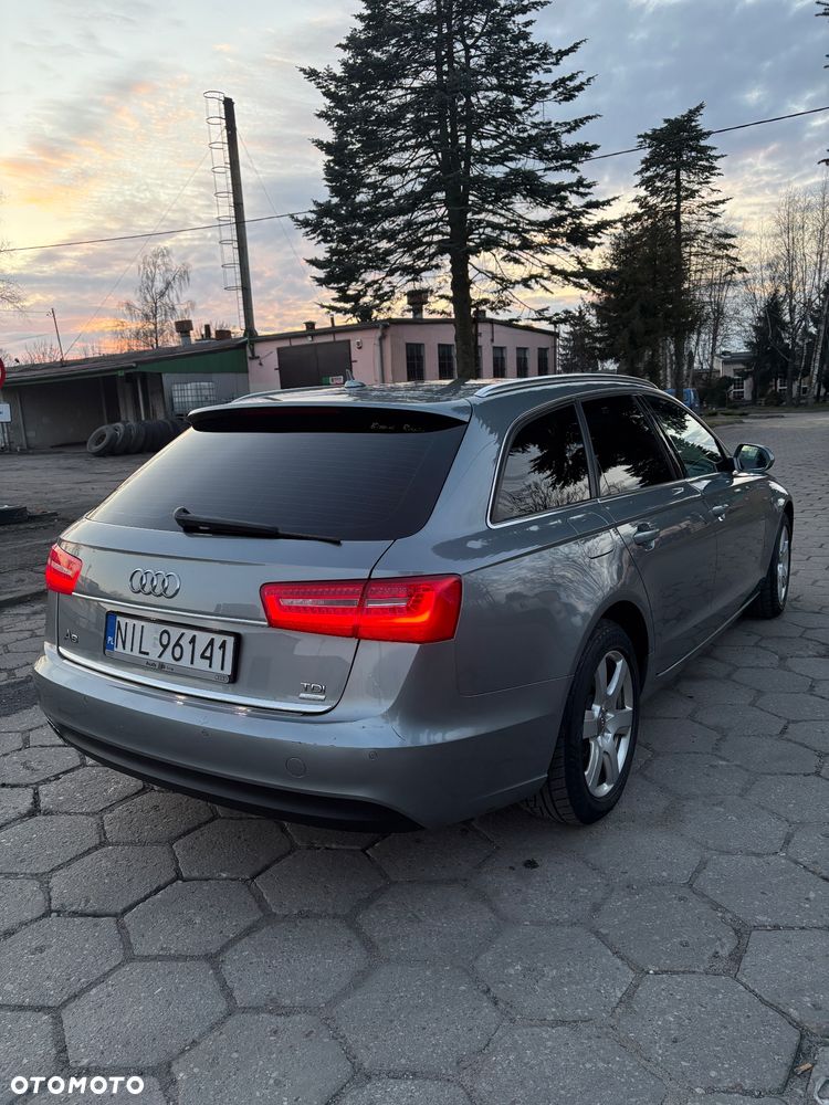 Audi A6 Avant - 8