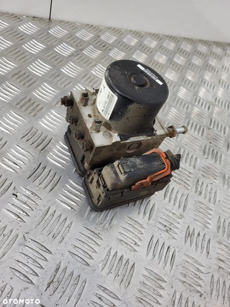 Suzuki Grand Vitara II 1.9 DDIS Pompa ABS 77K0 - 2