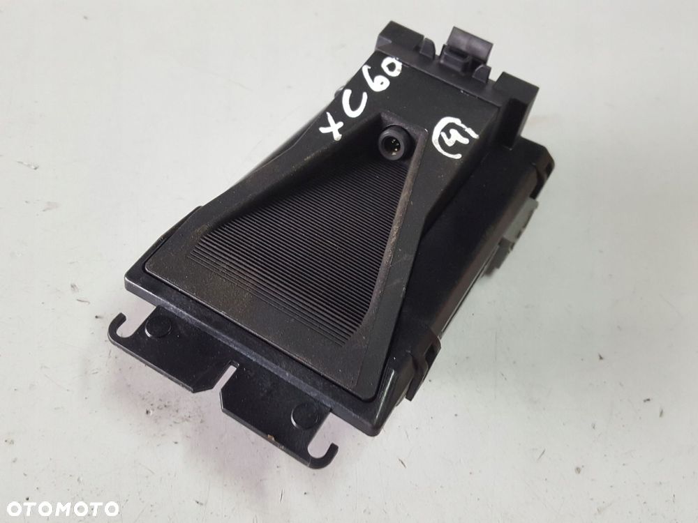 VOLVO XC60 I LIFT 13-17r KAMERA SZYBY CZOŁOWEJ ASYSTENT 31471250 - 1