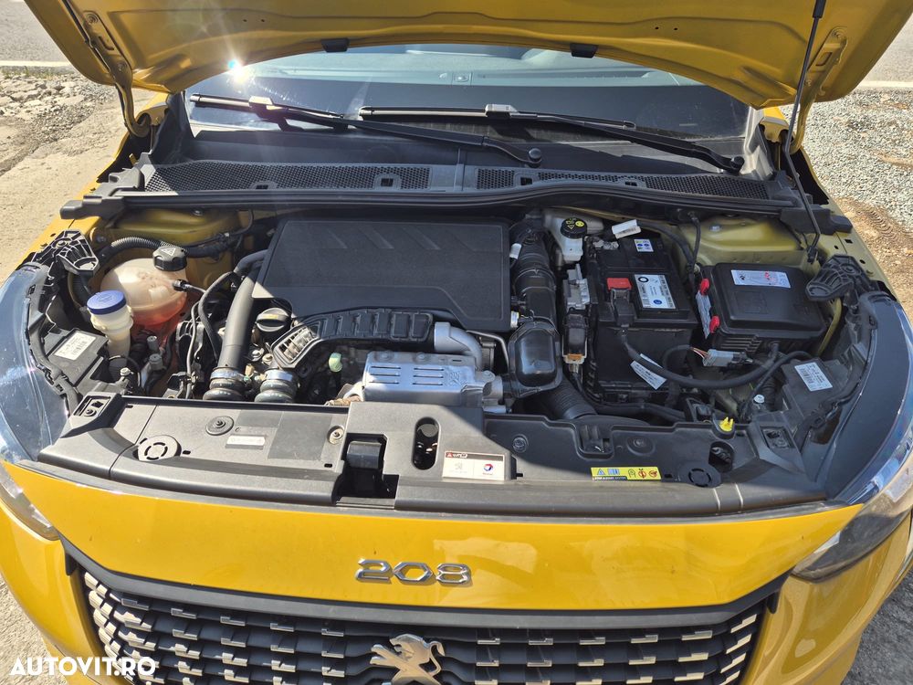 Peugeot 208 1.2 L PureTech STT Allure - 7