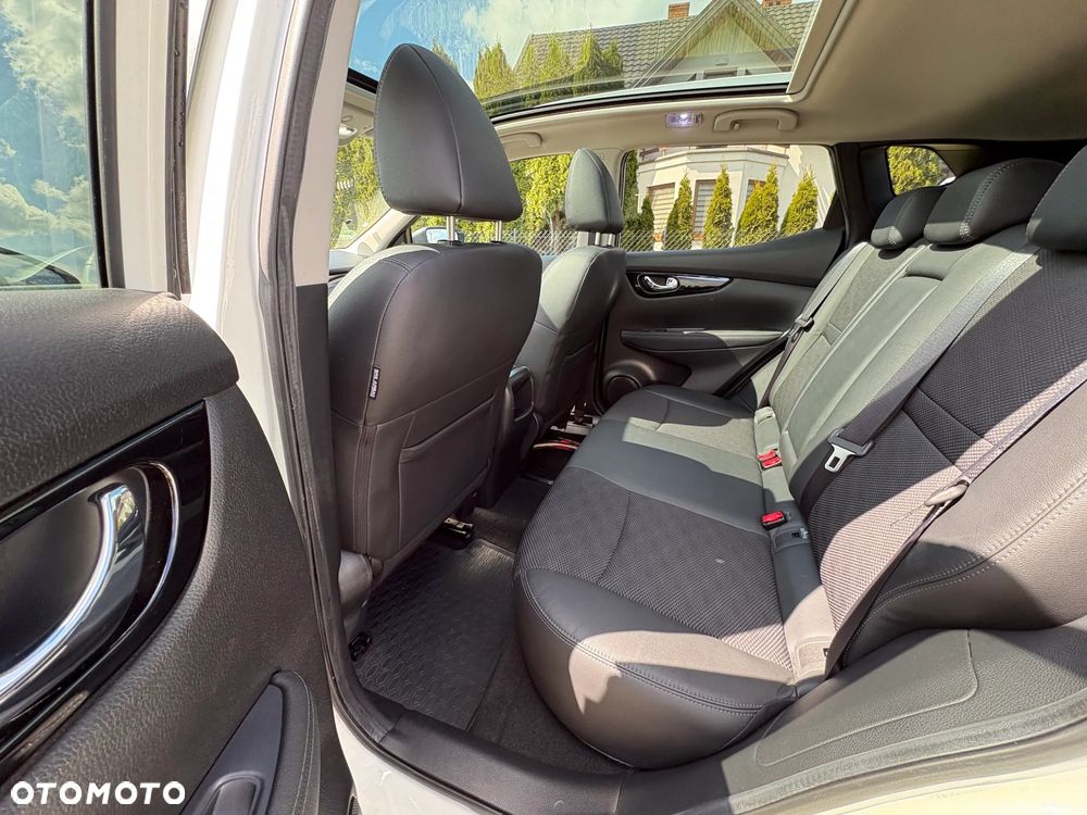 Nissan Qashqai 1.6 DIG-T Tekna+ - 12