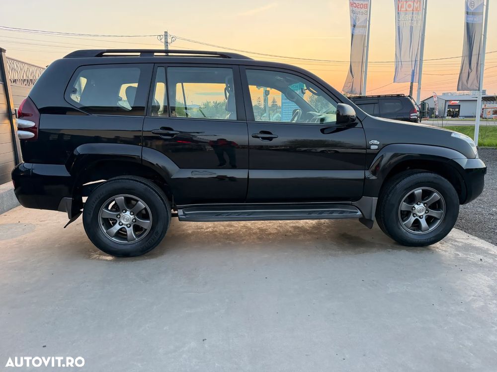 Toyota Land Cruiser 3.0 TD-4D Aut Executive - 8